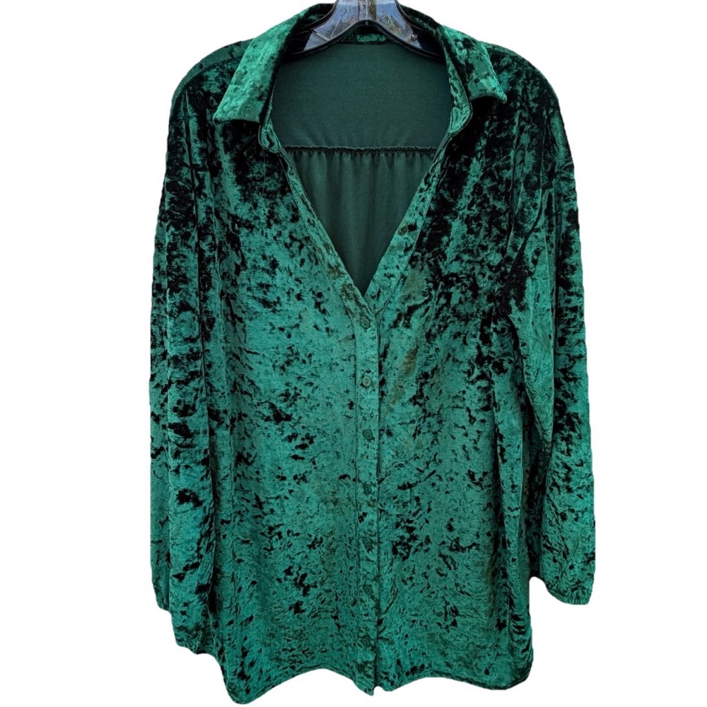 Emerald Green Crushed Velvet VNeck Button Blouse Women Large Quiet Luxury Mob
